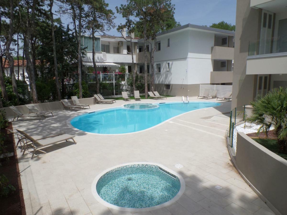 Residence Melograno Bibione Eksteriør bilde