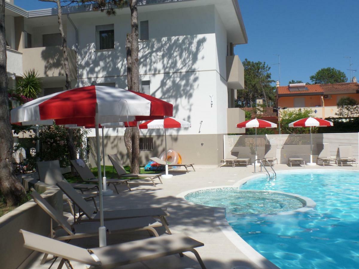 Residence Melograno Bibione Eksteriør bilde