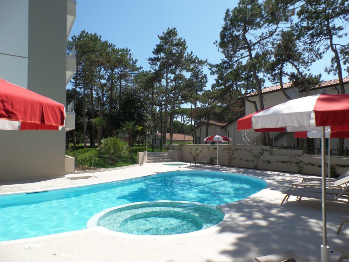 Residence Melograno Bibione Eksteriør bilde