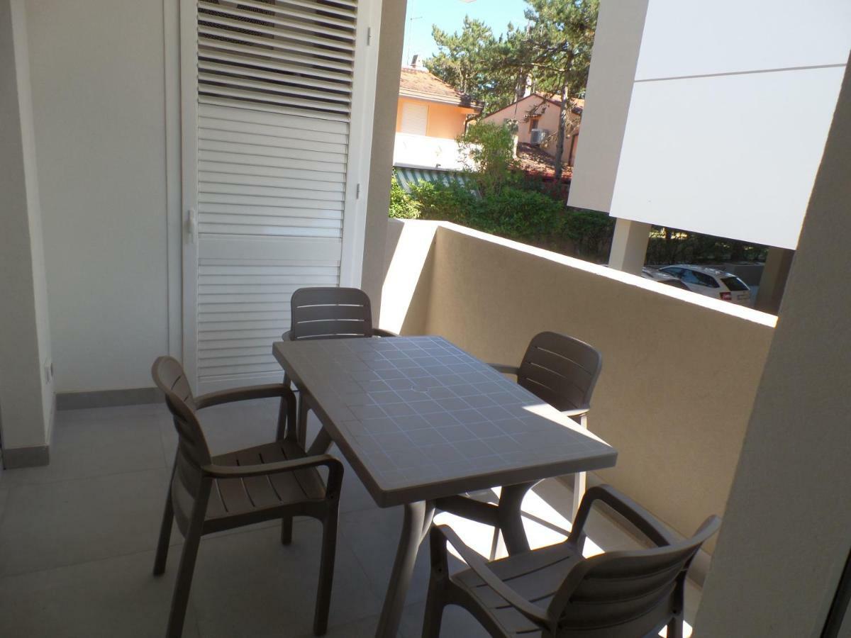 Residence Melograno Bibione Eksteriør bilde
